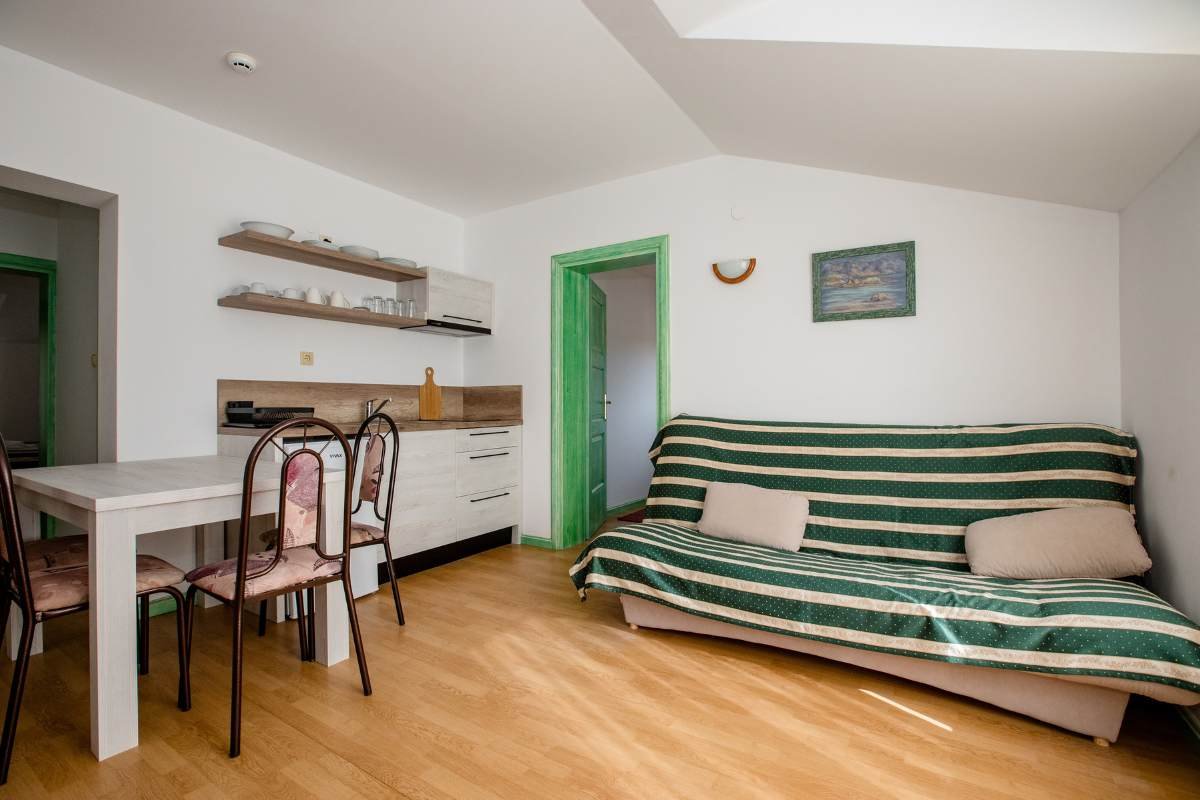 Apartment 12